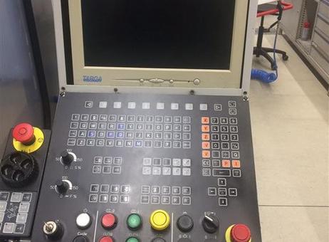 MIKRON UME 600 P231020164