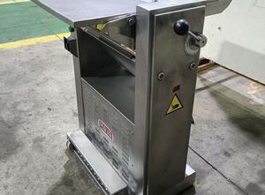 Peeling/de-cutting machine, Maja AEM 438