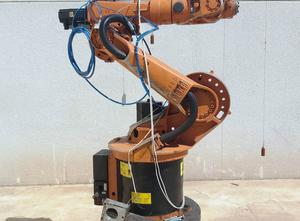 KUKA KR 15/2 Industrial Robot