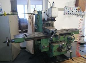 Tos FGU 32 universal milling machine