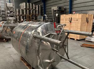 Δεξαμενή Bionaz 2000 liter stainless steel tank with agitation
