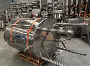 Δεξαμενή Bionaz 2000 liter stainless steel tank with agitation
