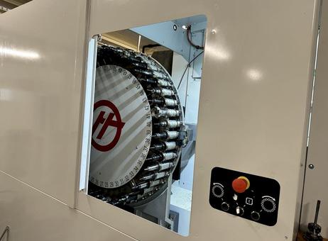 HAAS EC-400 P240411146