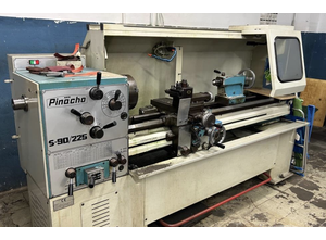 PINACHO S-90/225 lathe