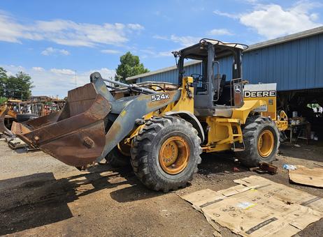 Deere 524K P240304237