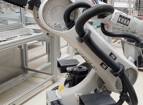 KUKA KR30-3 P240620018