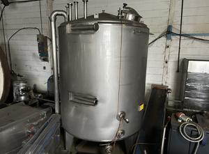 NNP 5000l holding tanks