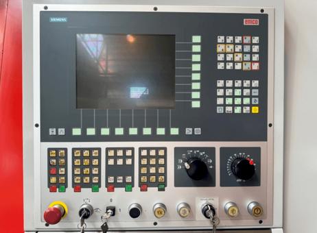 EMCO HYPERTURN 665 MC PLUS P240702793