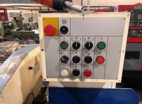 Cetos cylindrical grinding machine P240913101