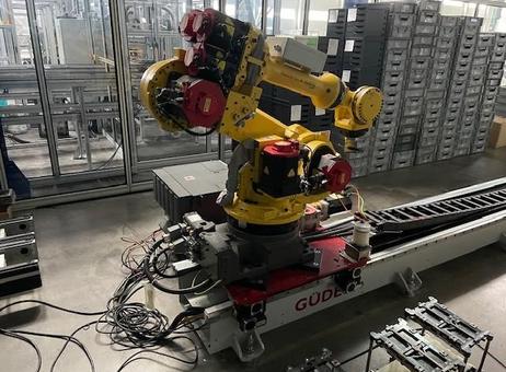 Fanuc Robot R1000iA/100F P241003029