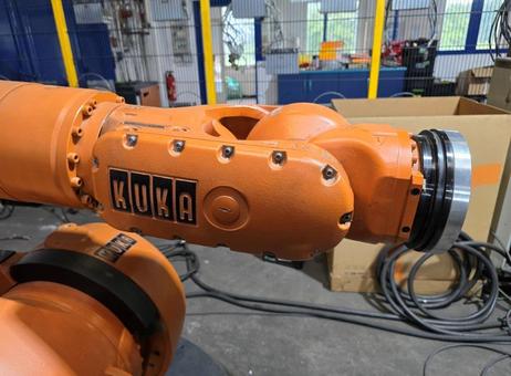 Kuka KR140L100-2 Comp P241030017