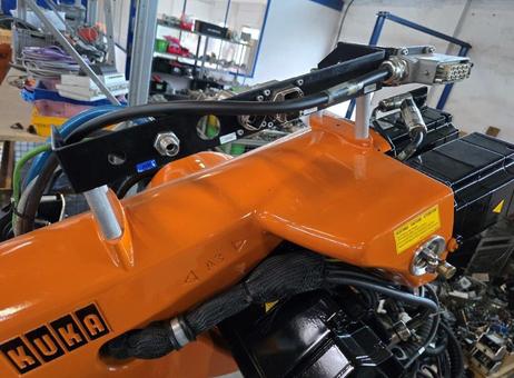 Kuka KR30-3 F Foundry P241030019