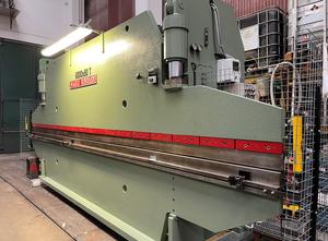 Mario Riboldi -- Press brake
