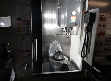 HAAS UMC 500SS P250120102