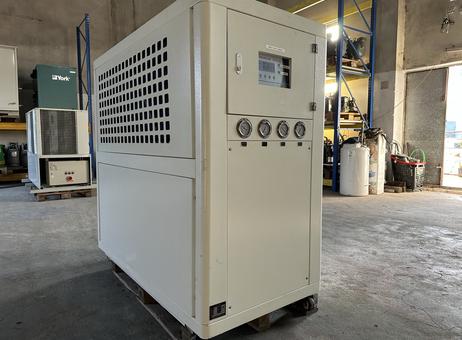 Industrial chiller WR-10AC P250213214