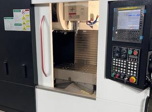 Κάθετο κέντρο κατεργασίας NEWAY VM740SA