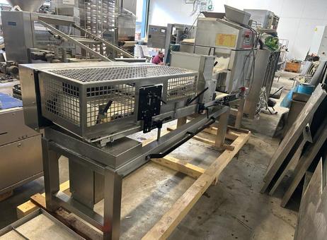 KONIG Mini REX 4000 with DR-RR400 formerstation P250130182