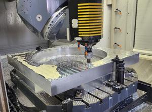 FPT Stinger 5-axis machining center