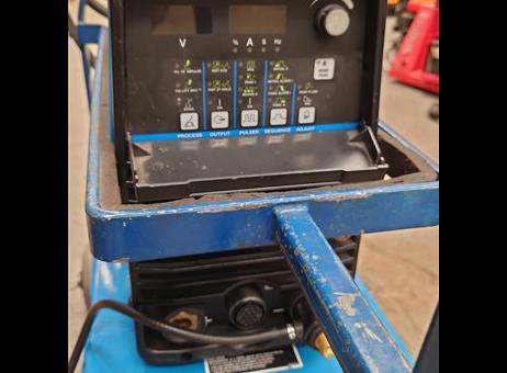 Miller 200DX Maxstar DC P250305095