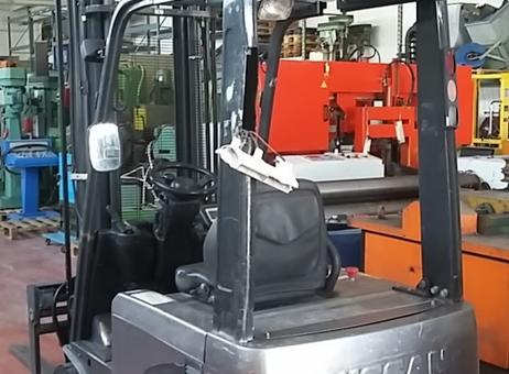 NISSAN NISSAN P250310086