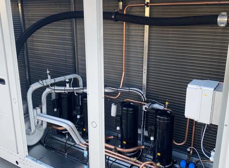 Hitema International ENRF-R32.130 FREE-COOLING CUSTOMIZED AIR-COOLED LIQUID CHILLERS P250321023
