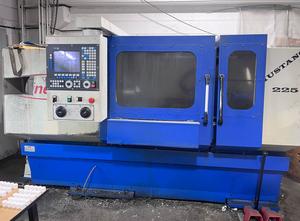 Pinacho Mustang 225 cnc lathe
