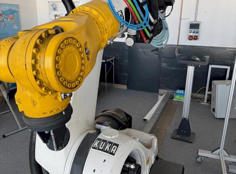 KUKA KR210 2000-2 P250411120