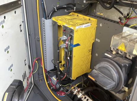 Fanuc R-2000iA P250502106