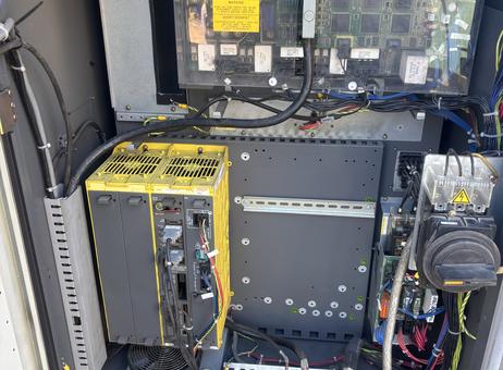 Fanuc R-2000iA P250502106
