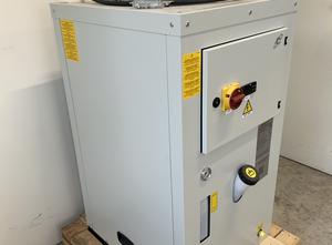 Cooling unit to cool water circulating in the surfaces of linear, single- and double-sided PGMs, and heating units for thermoplastic sheet bending. flexa ice 7500