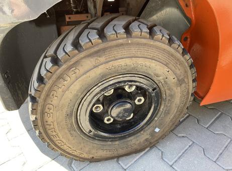 Toyota 02-8FDF25 (E811) P250609053