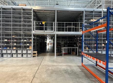 SCHAEFER Modular shelving R3000 & Mezzanine construction P250617037