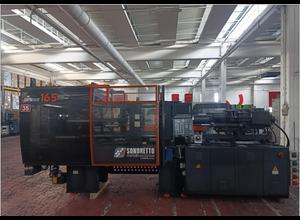SANDRETTO Serie 9 650/165 Injection moulding machine