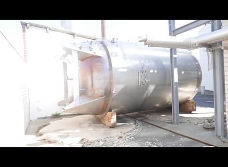u 32,000 liter storage tank P250624094