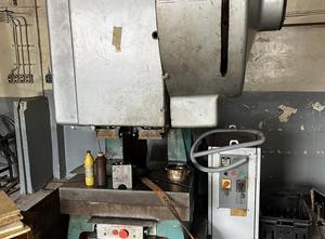 Εκκεντρικό πιεστήριο SMERAL LEN 63 C