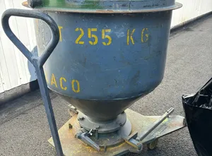 Mixaco  CM 600 Mixer