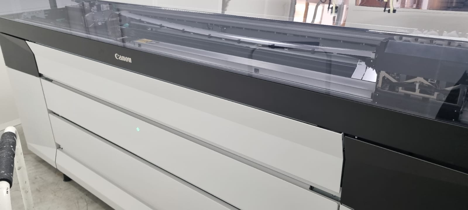 Canon Colorado 1650 UVgel Inkjet Printer (2022) Used machines - Kitmondo