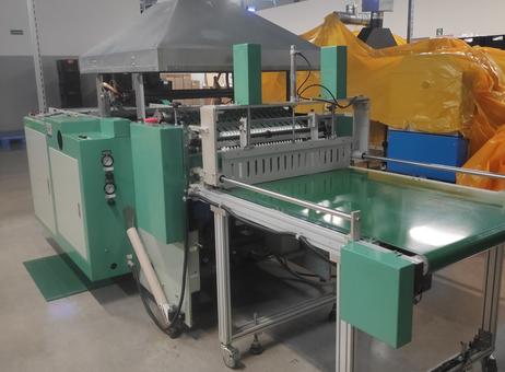 SUMMIT PLASTIC MACHINERY SSD-750A P250723130