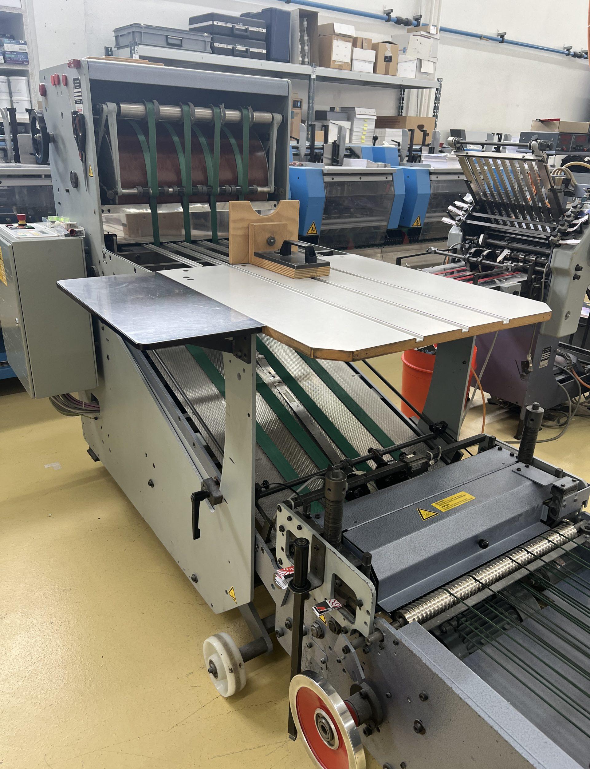Stahl KD-66-4-RD-T Folding Machine – 66 cm with Knife Unit Used