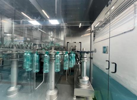 Krones filler for PET bottles P250905007