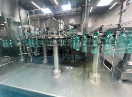 Krones filler for PET bottles P250905007
