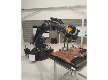 KUKA KR 210 R2700-2 FLR P251008226