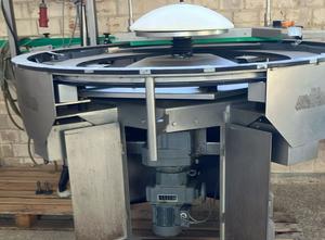 Niko Rundfülltisch Packaging machine