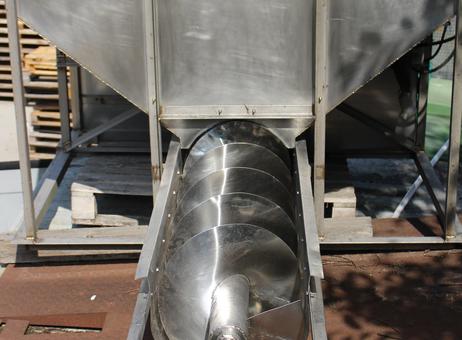 Feed screw hopper P251027229