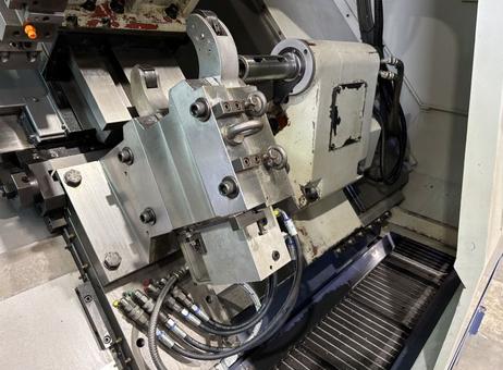 HWACHEON HI - TECH 300 P251030093