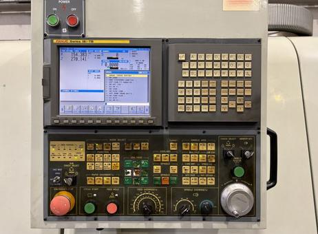 HWACHEON HI - TECH 300 P251030093