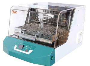 Εργαστηριακός επωαστήρας LBX 50L