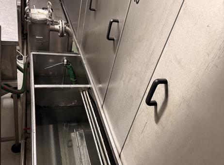 myjnia KLT washmachine myjnia pojemnikow KLT P250706026