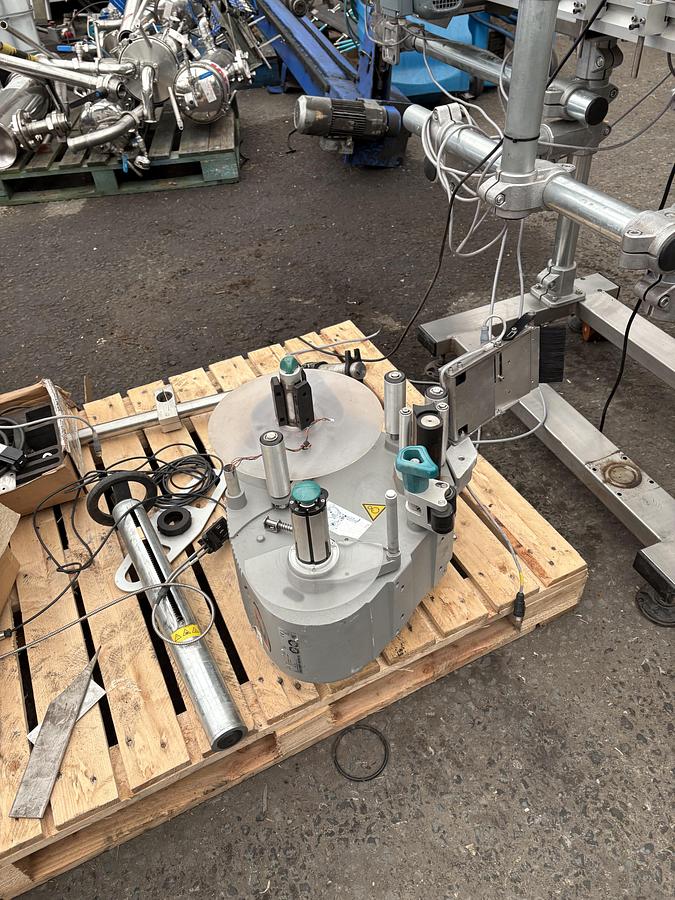 ALS Stock 2 stage in-line labeller Used machines - Exapro