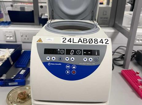 Micro Fisher Fisher Scientific accuSpin Micro 17R Laboratory Centrifuge Used ...